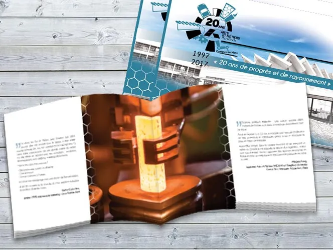 Création graphique et impression d’un livret institutionnel de 20 pages pour les 20 ans d’Arts et Métiers ParisTech – Amiral Studio